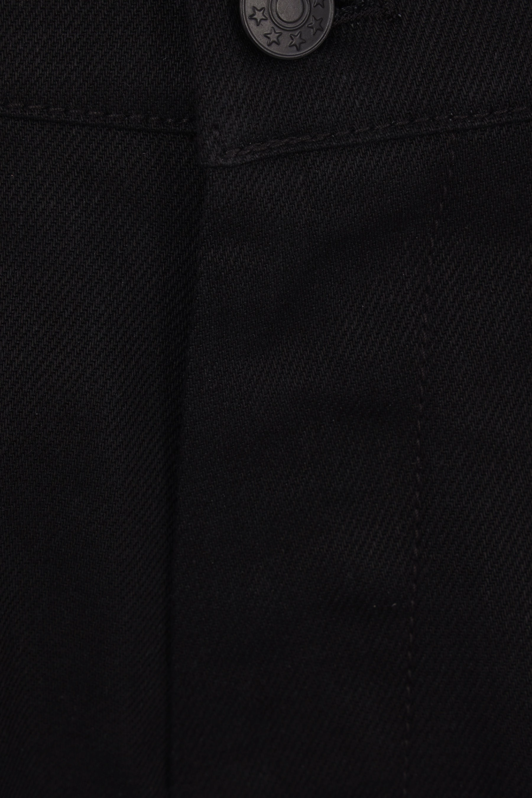 cropped denim jeans with belts