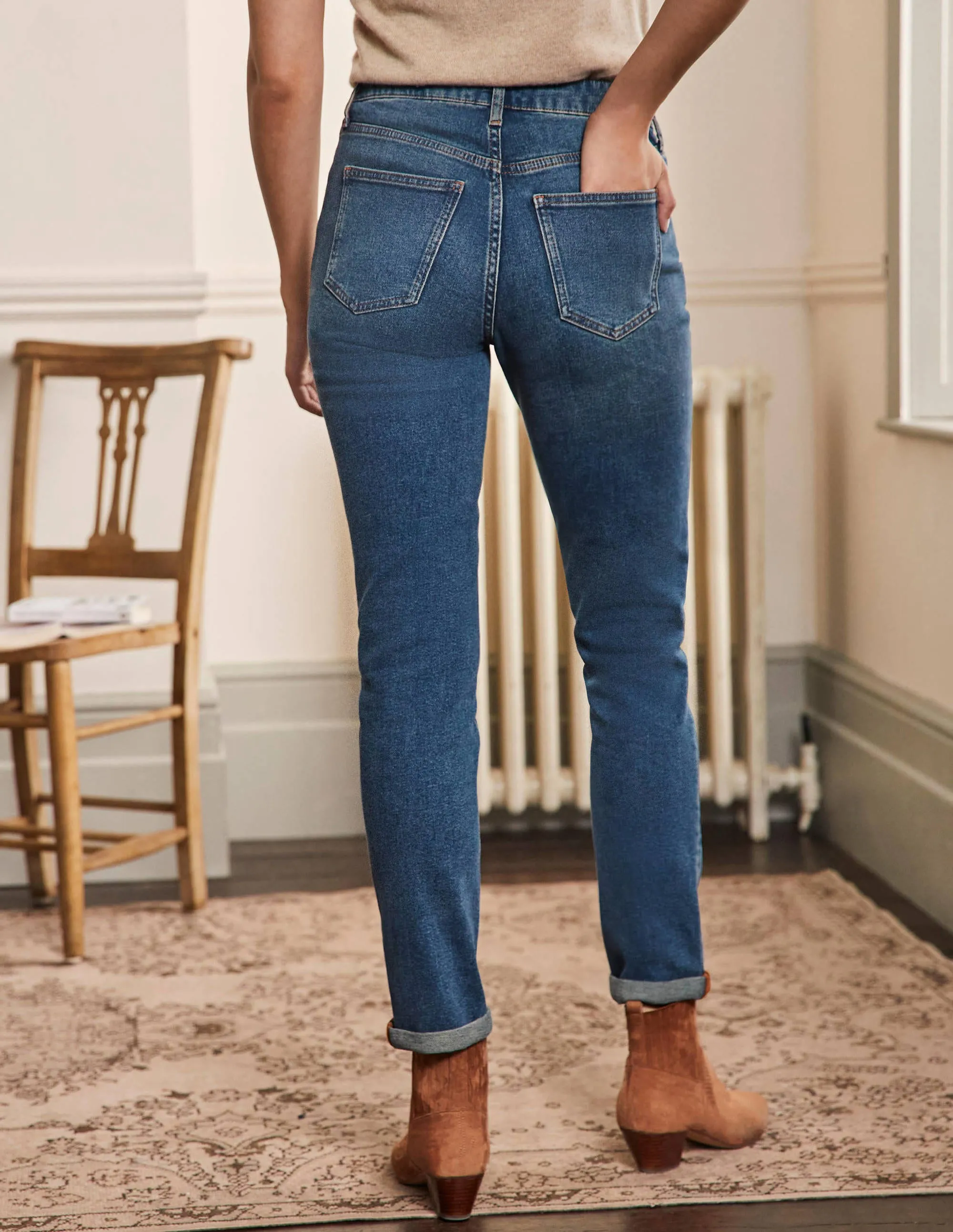 Girlfriend Jeans-Mid Vintage Green Tint