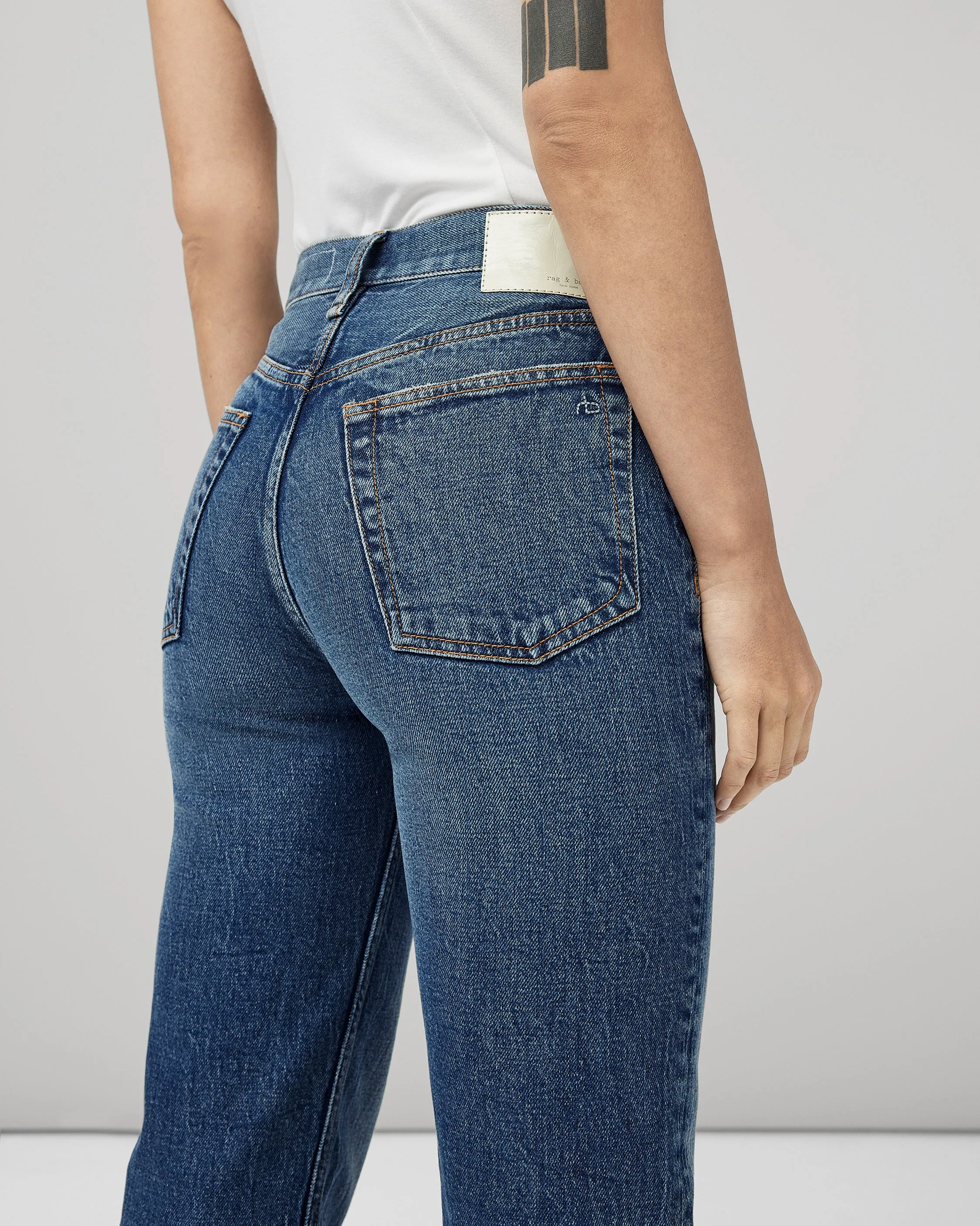 Harlow Mid-Rise Straight Jeans