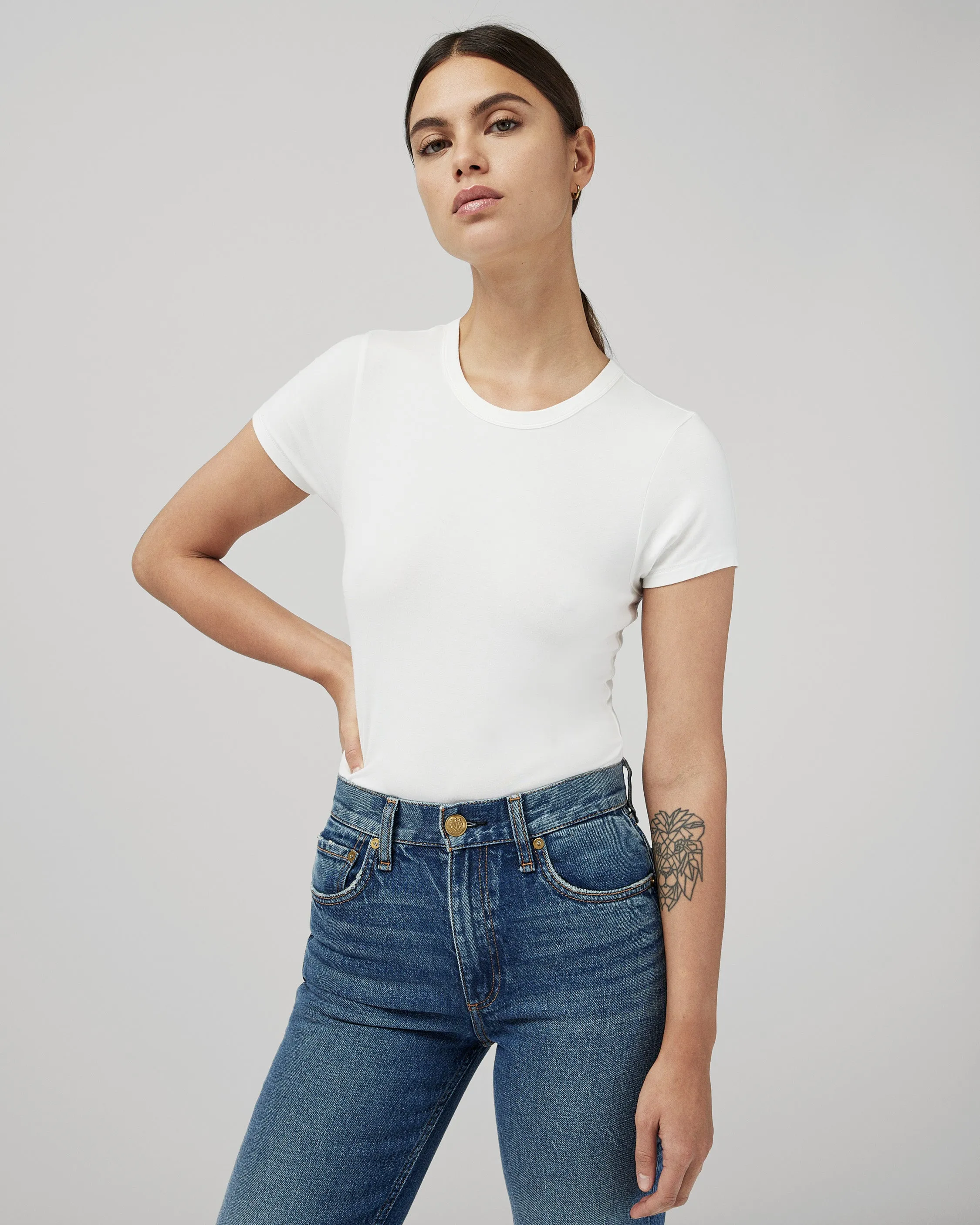 Harlow Mid-Rise Straight Jeans