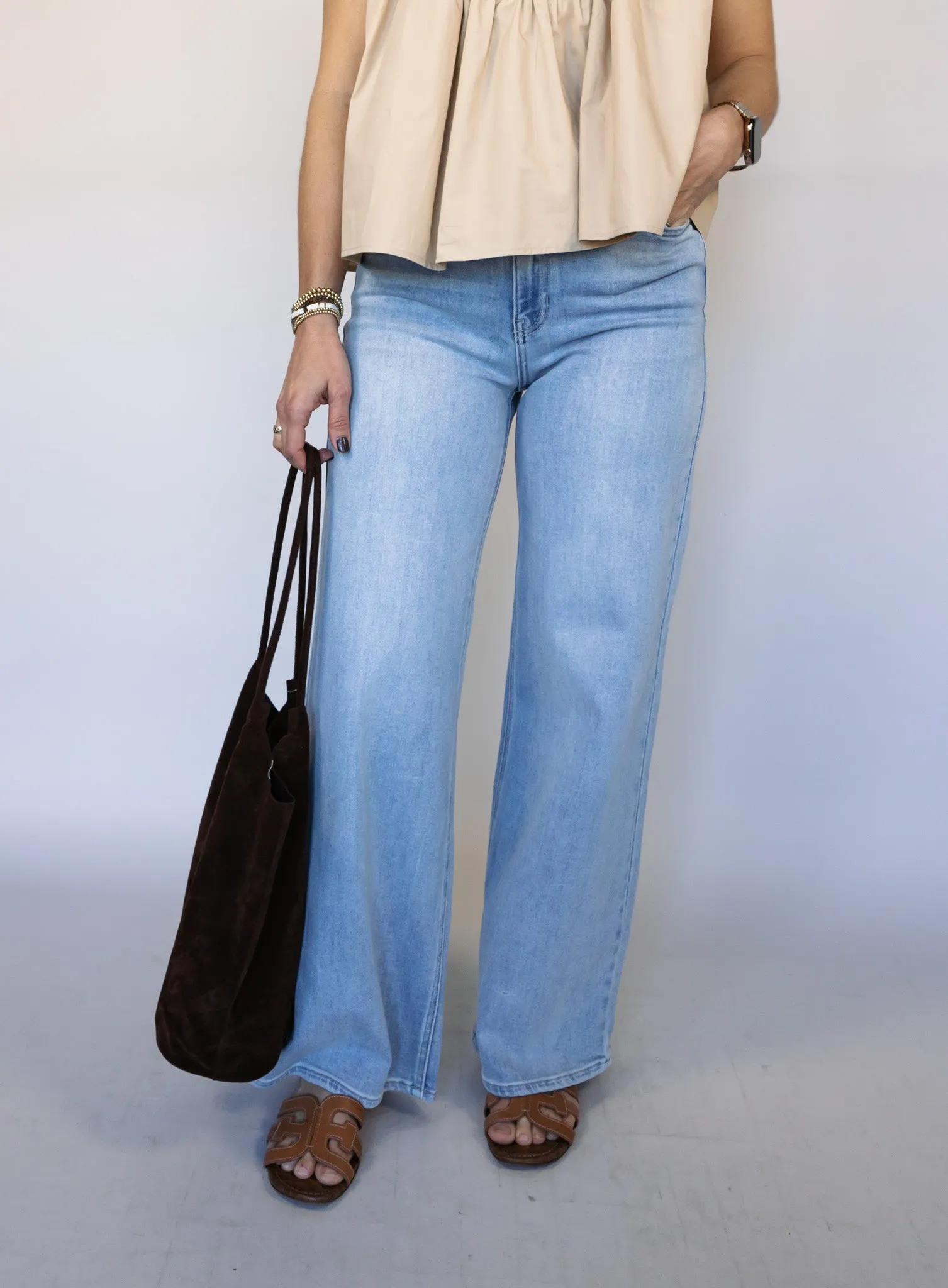 Lyle Wide Leg Jeans
