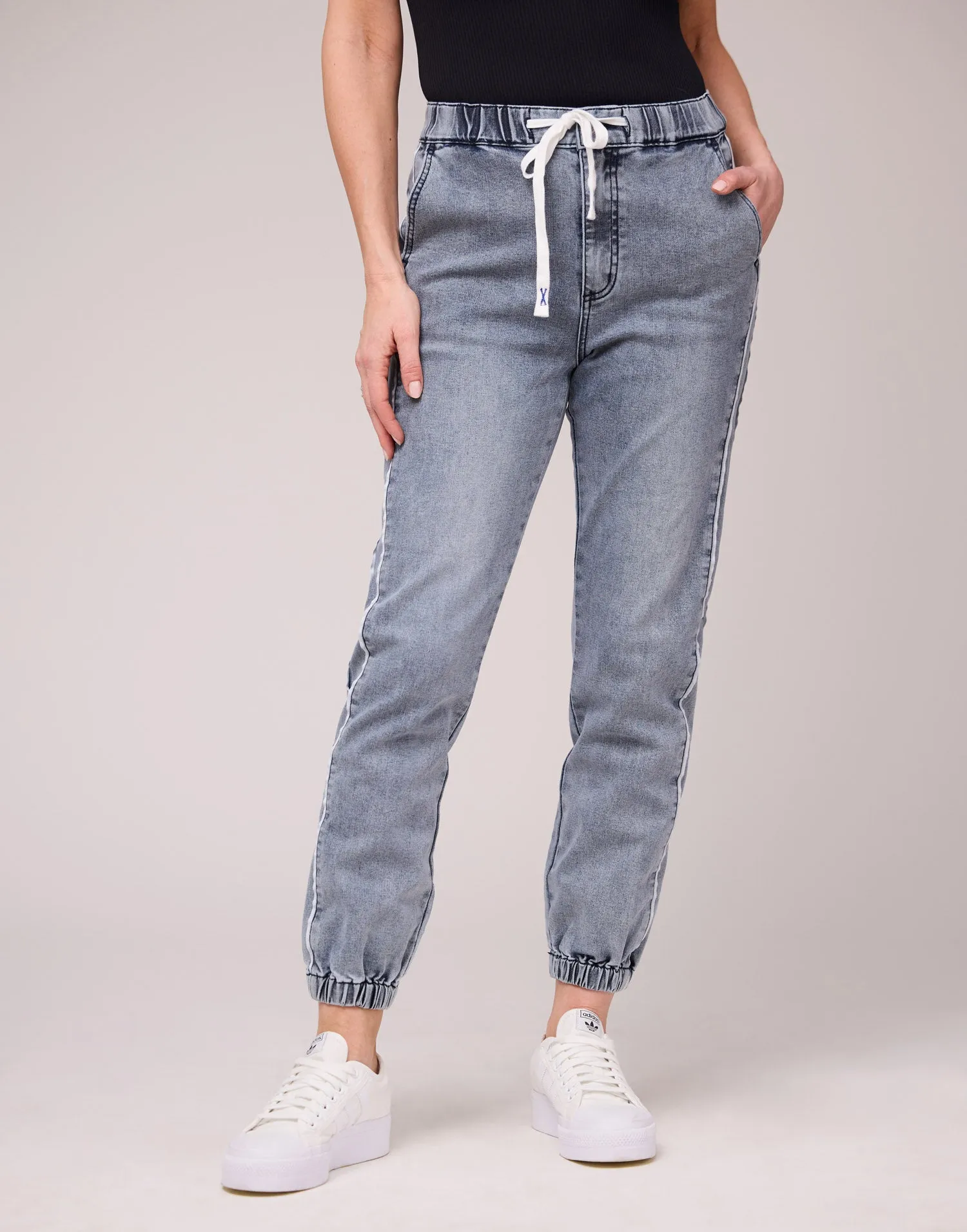 Malia Jogger Ocean Side