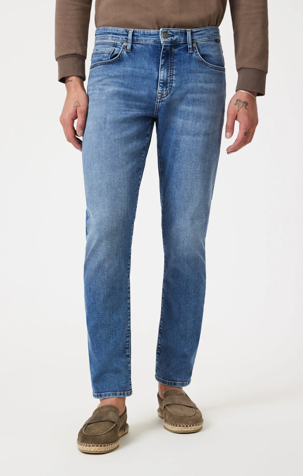 MARCUS SLIM STRAIGHT LEG IN USED WILLIAMSBURG