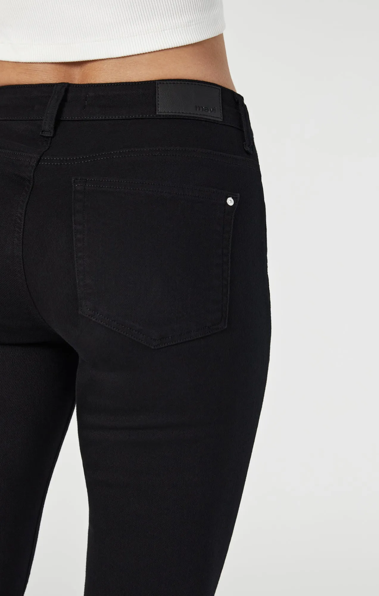 MARIA FLARE IN BLACK LA BLUE