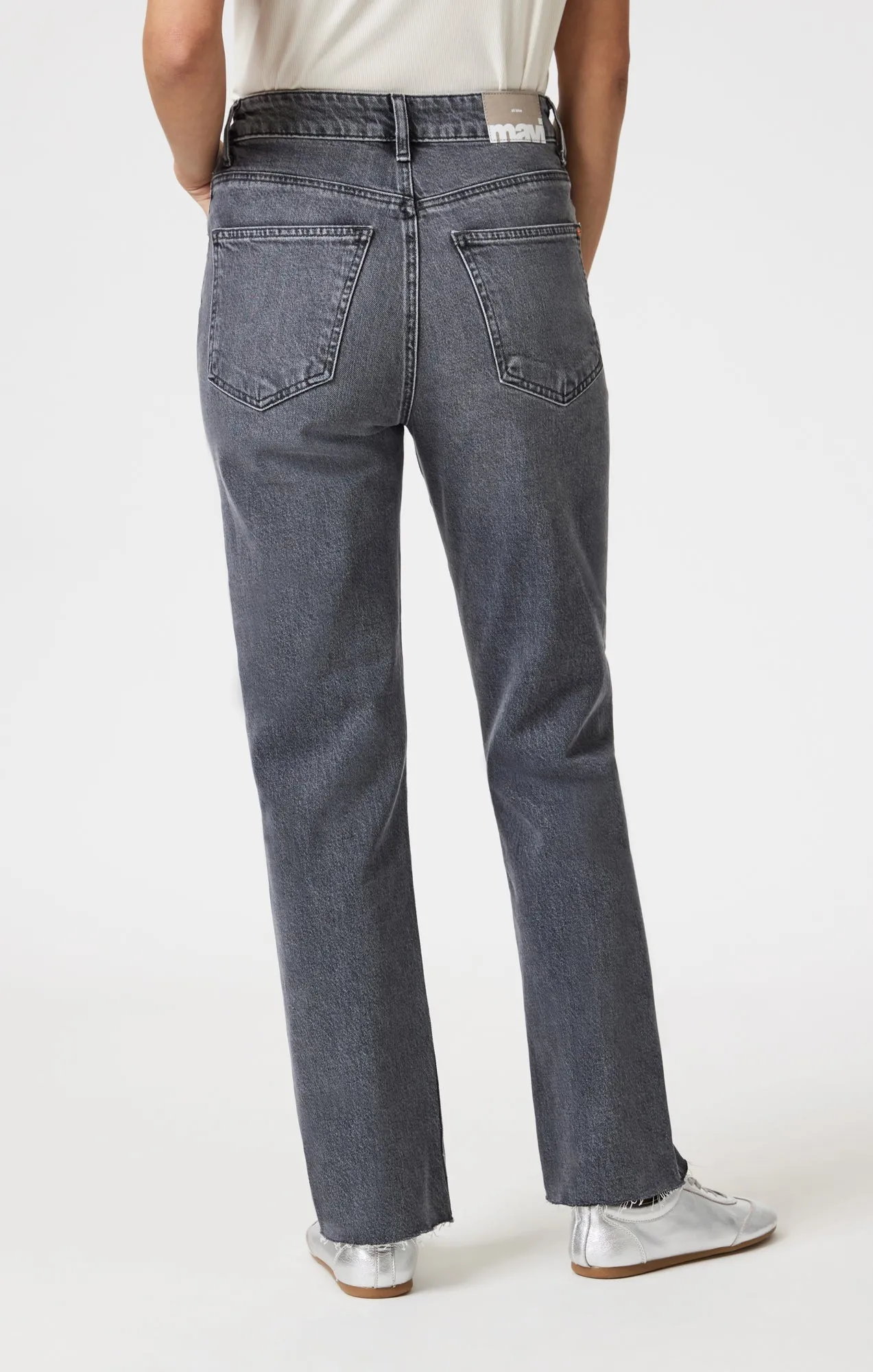 NEW YORK STRAIGHT LEG IN MID SMOKE CLASSIC BLUE