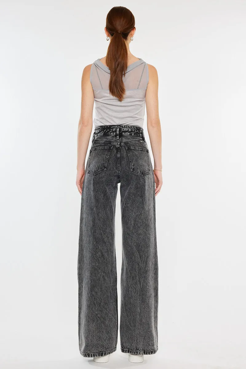 Raila Ultra High Rise 90's Flare Jeans