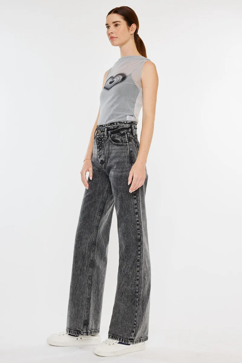 Raila Ultra High Rise 90's Flare Jeans