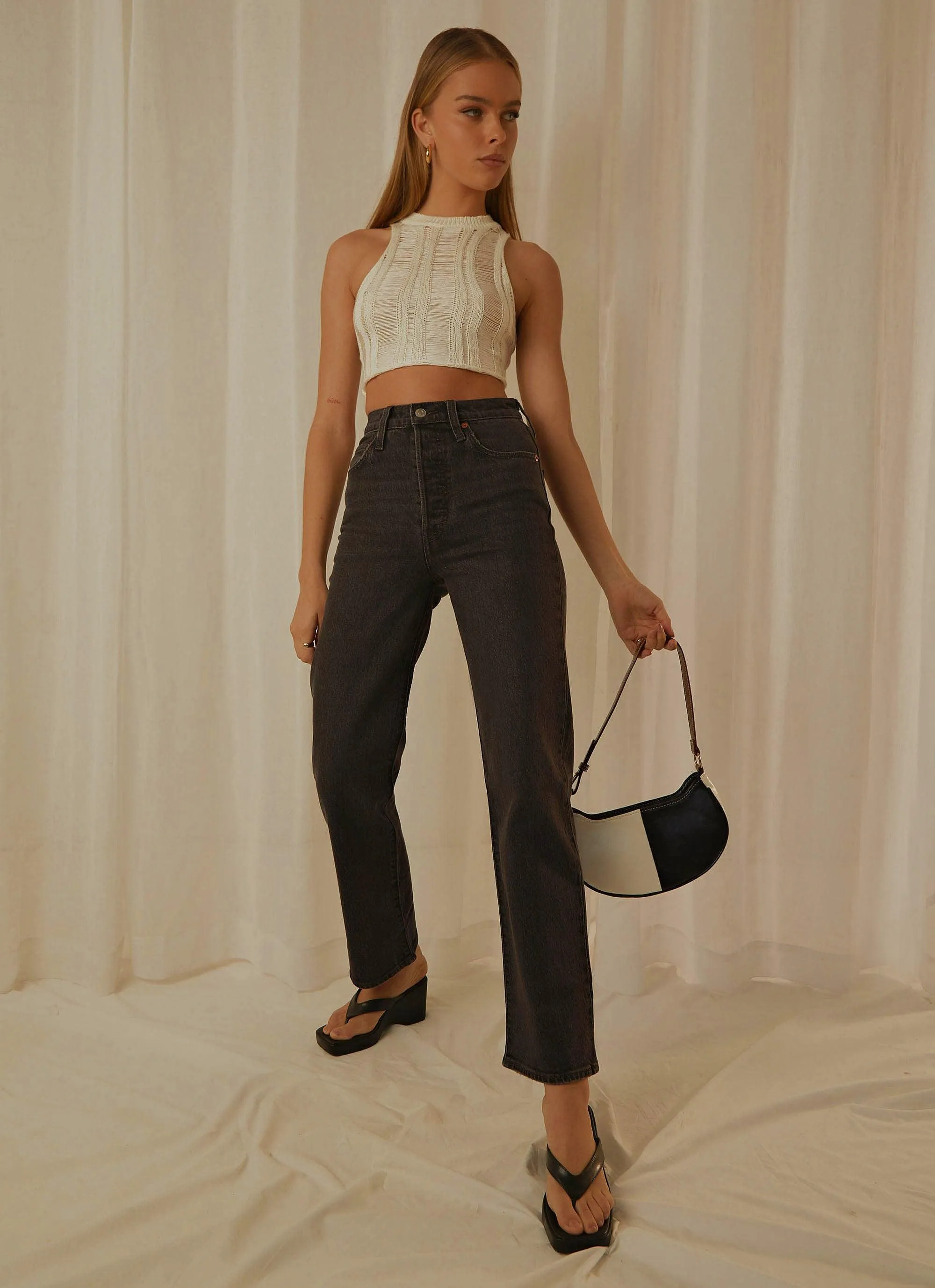 Ribcage Straight Ankle Jeans - Feelin' Cagey