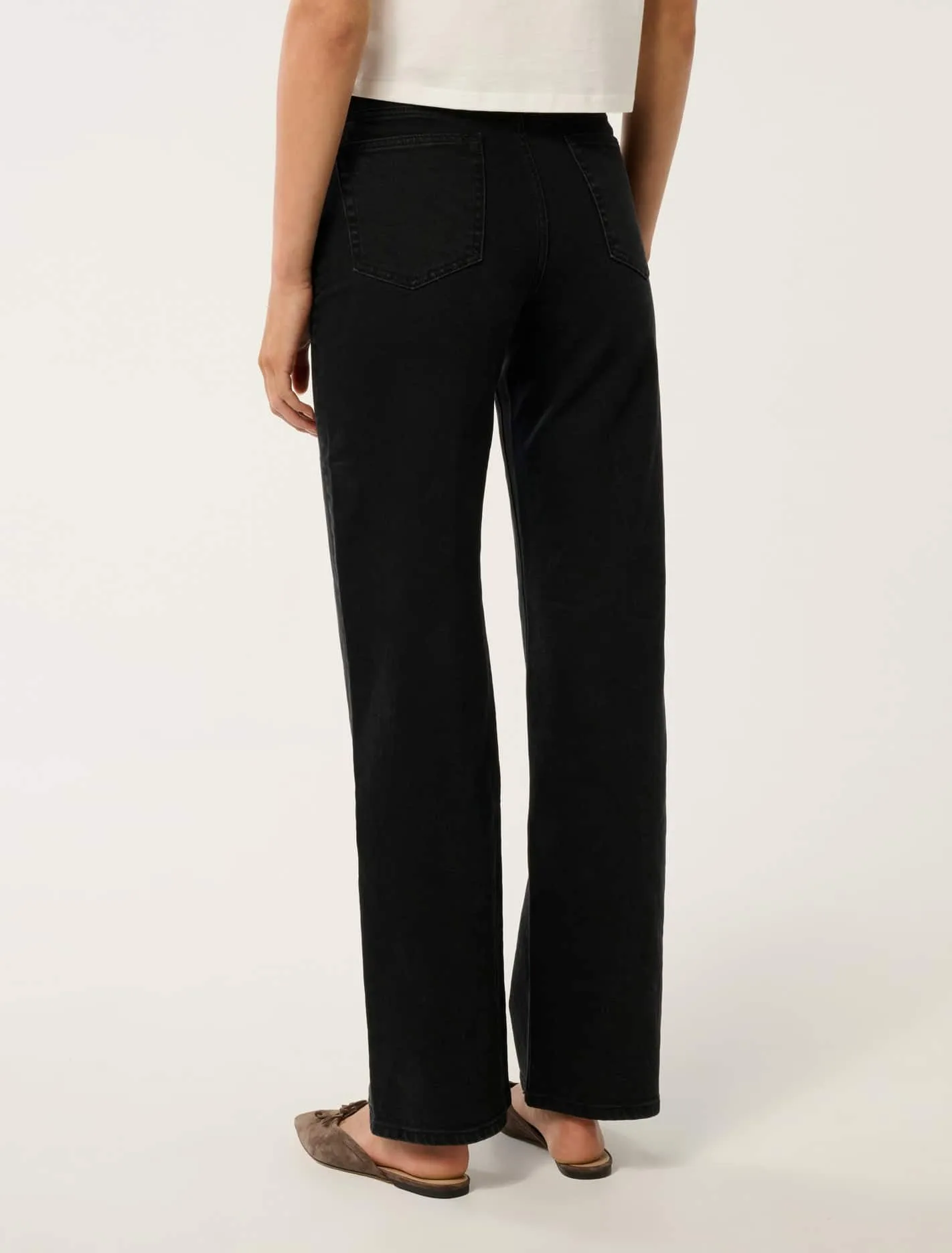 Skyla Straight Jeans