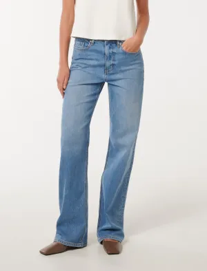 Skyla Straight Jeans