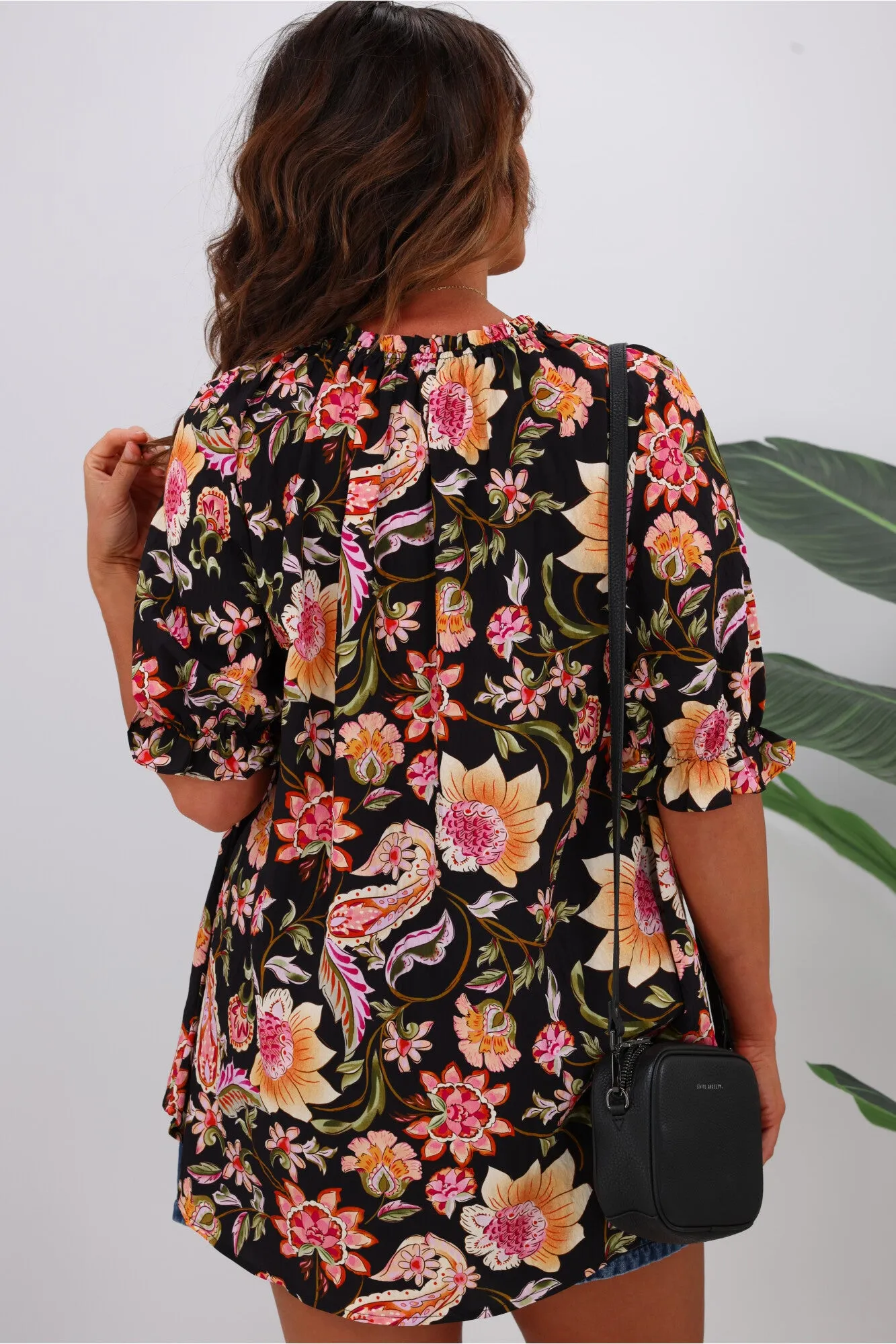 Sunday Boho Kasia Top Black Floral