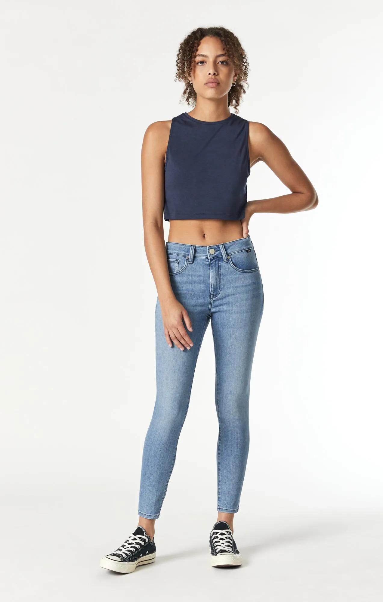TESS SKINNY IN LIGHT USED SUPERSOFT CHIC