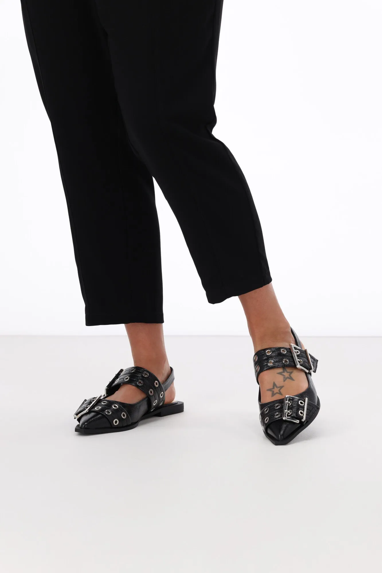 Verali Clea Slingback Buckle Flats Black Crinkle