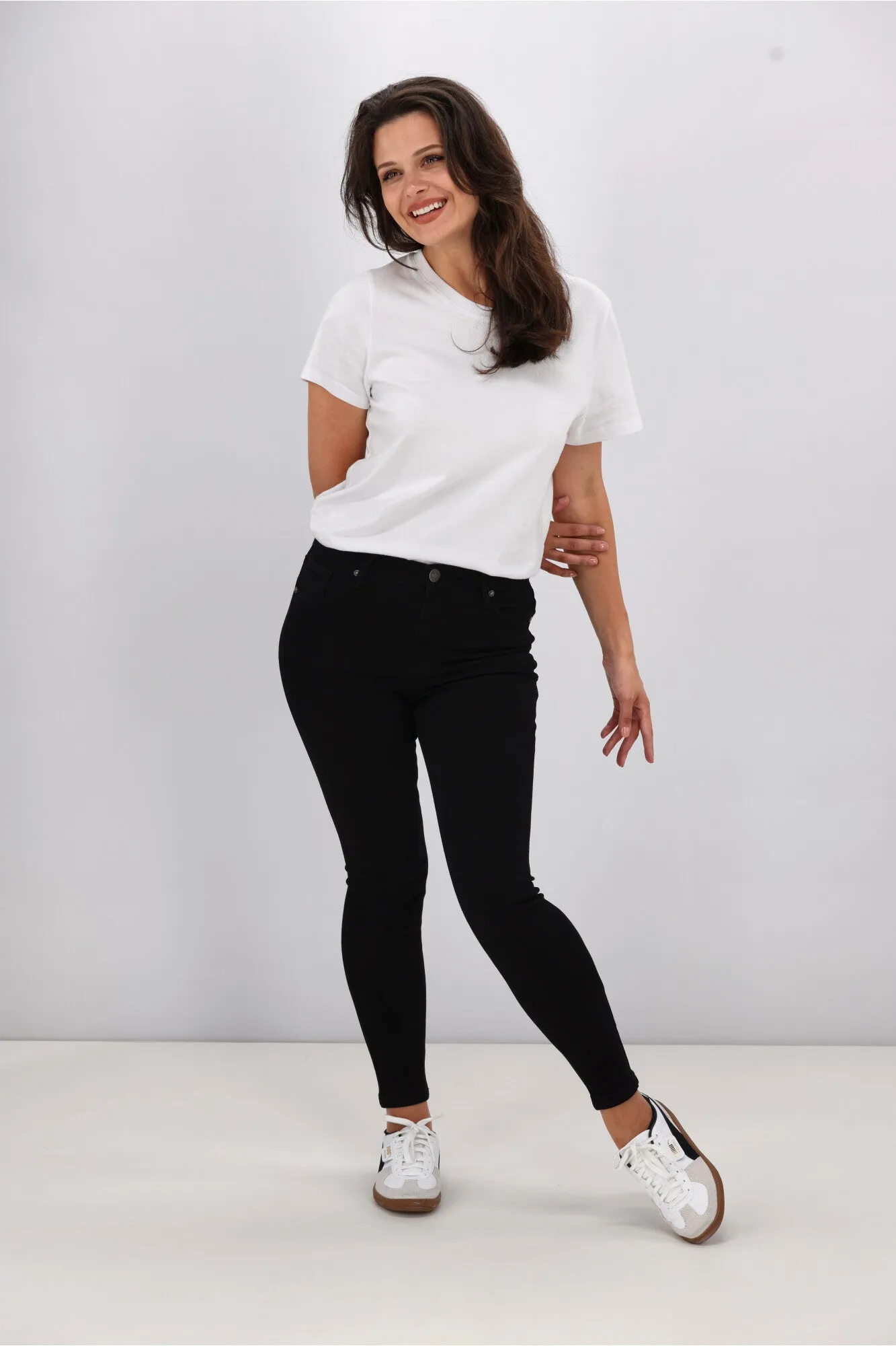 Wakee Denim Courtney Jean Black