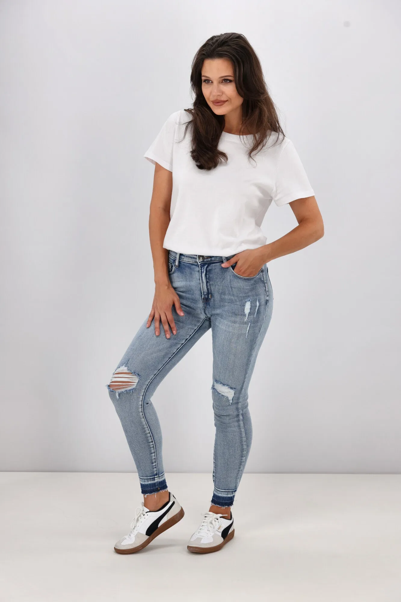 Wakee Georgia Ripped Jean Blue