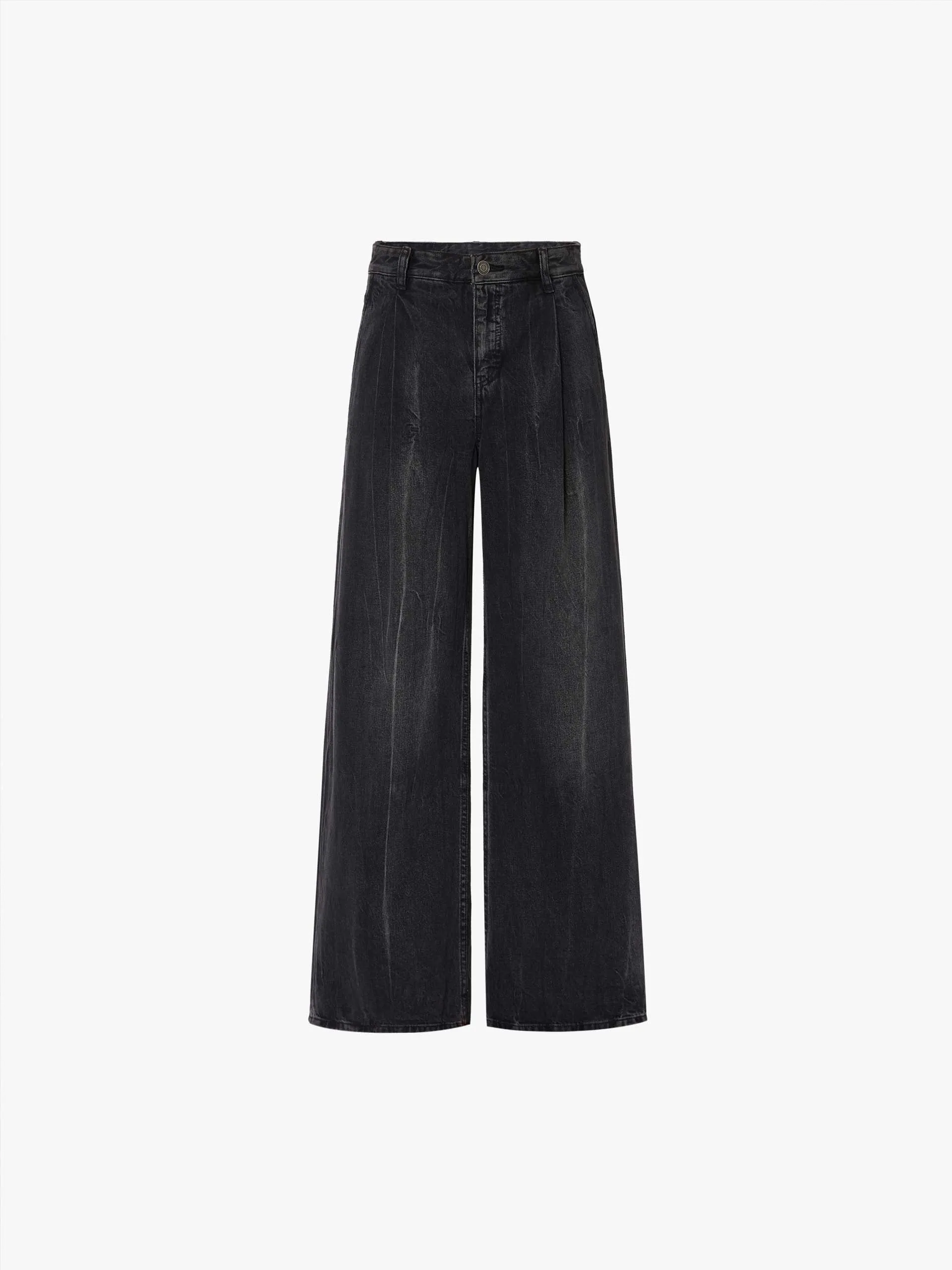 Wide Leg Pleated Jeans