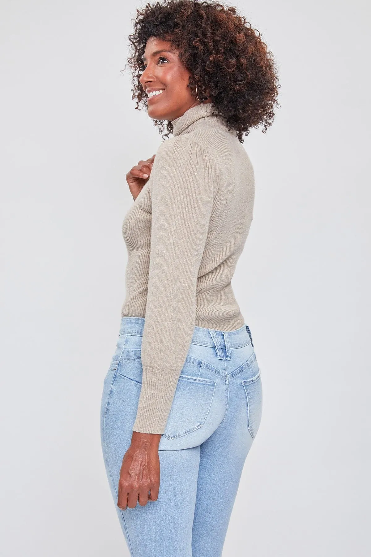 Women's WannaBettaButt  Mid Rise Regular Hem Skinny Sustainable Jean