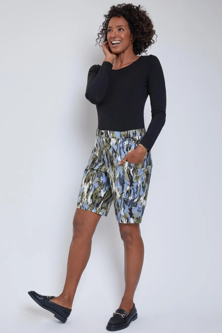 Women's Wide Leg Bermuda Shorts with Big Pockets