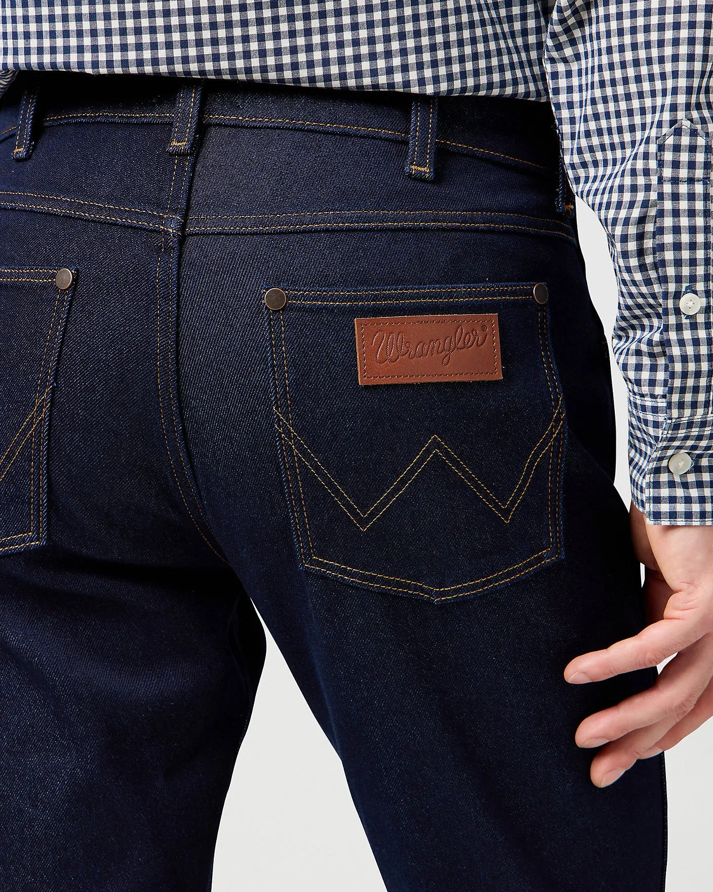 Wrangler Greensboro Epic Soft Lightweight Regular Fit Mens Jeans - Moonlight Rinse
