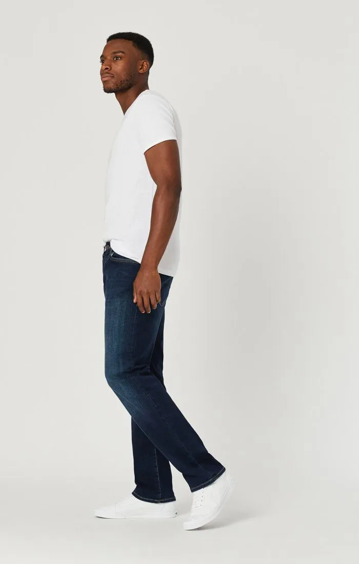 ZACH STRAIGHT LEG JEANS IN DEEP BRUSHED ORGANIC MOVE