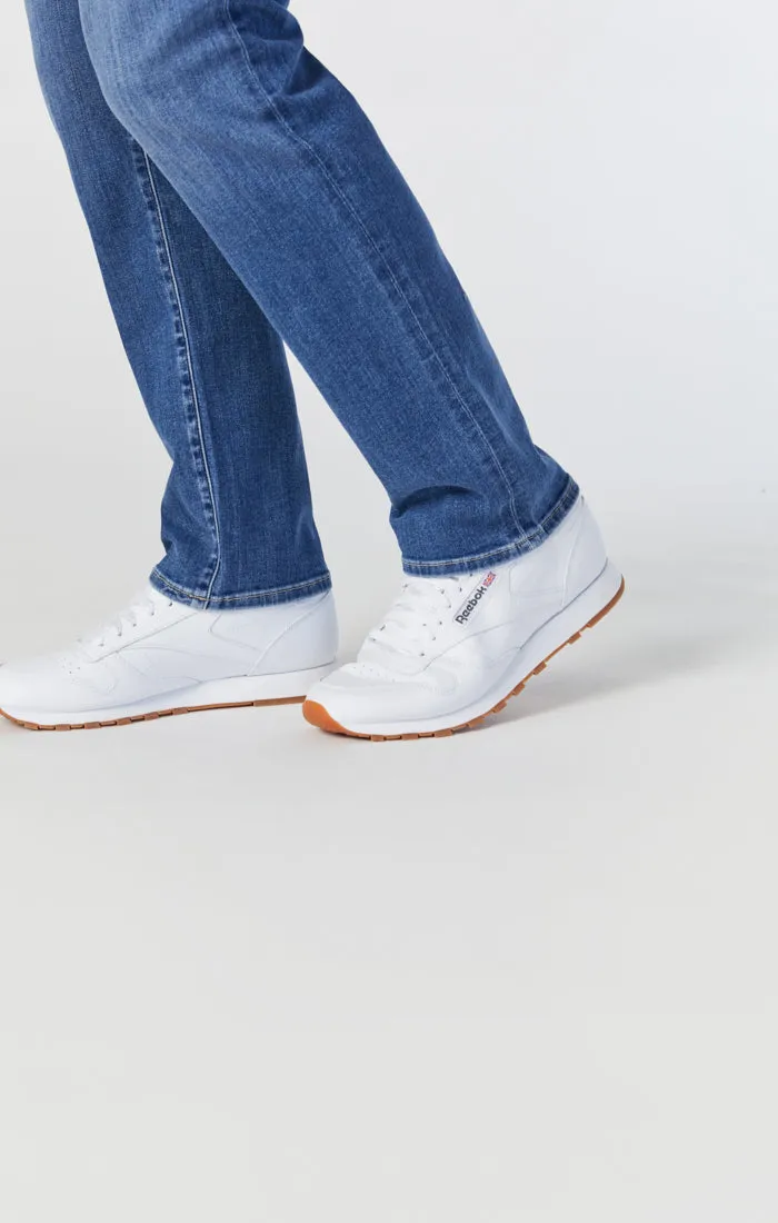ZACH STRAIGHT LEG JEANS IN MID INDIGO BRUSHED WILLIAMSBURG